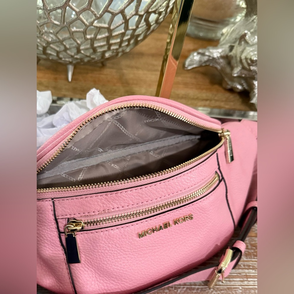 Michael Kors Mott Brandy Bubble Gum Pink Pebble Leather Belt Bag, Shoulder Bag - Picture 5 of 12